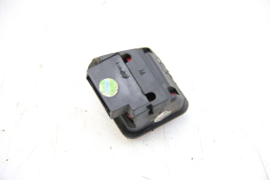 photo de INTERRUPTOR DE ENCENDIDO PIAGGIO XEVO - X EVO 125 (2007 - 2016)