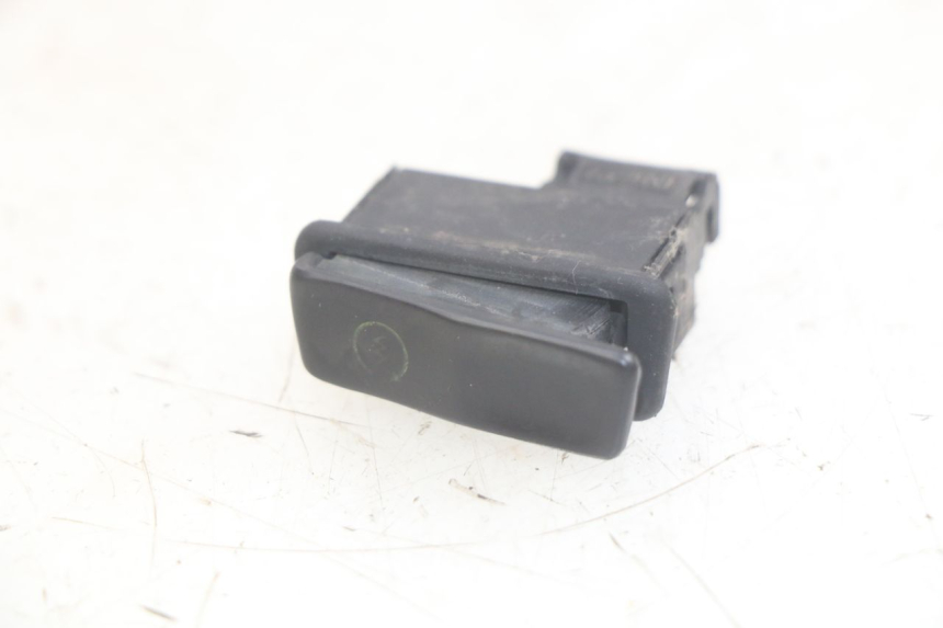 photo de INTERRUPTOR DE ARRANQUE HONDA SCV LEAD 100 (2003 - 2007)