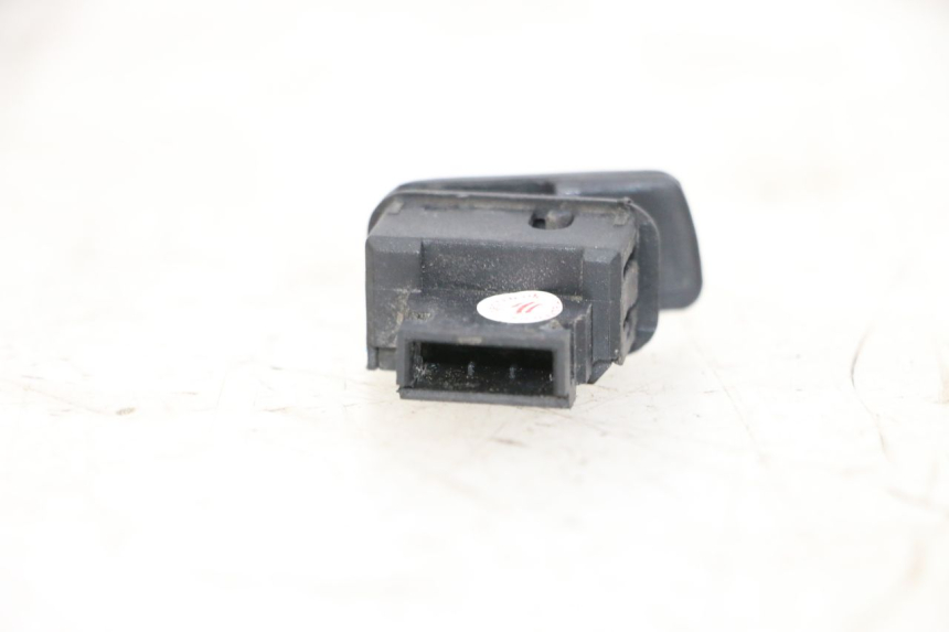 photo de CONMUTADOR ARRANQUE PIAGGIO MP3 500 (2014 - 2016)