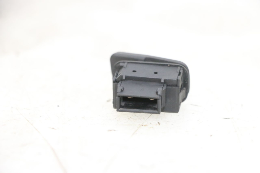 photo de INTERRUPTOR DE ARRANQUE PIAGGIO NEW TYPHOON 50 (2018 - 2021) - Detalle de la pieza