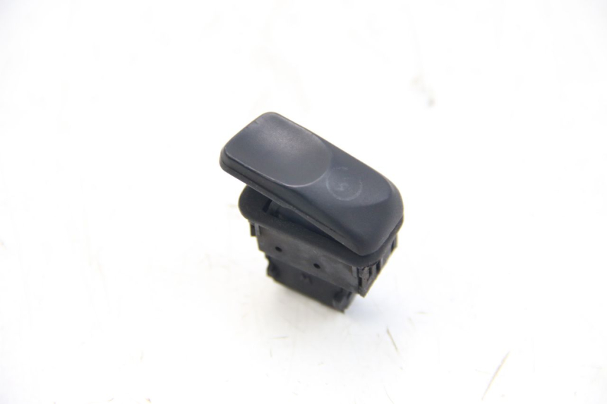 photo de INTERRUPTOR DE ARRANQUE PIAGGIO BEVERLY 125 (2010 - 2015)