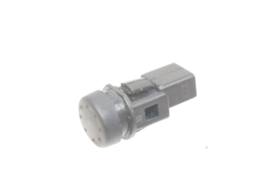 photo de INTERRUPTOR DE ARRANQUE PIAGGIO FLY 100 (2006 - 2010)