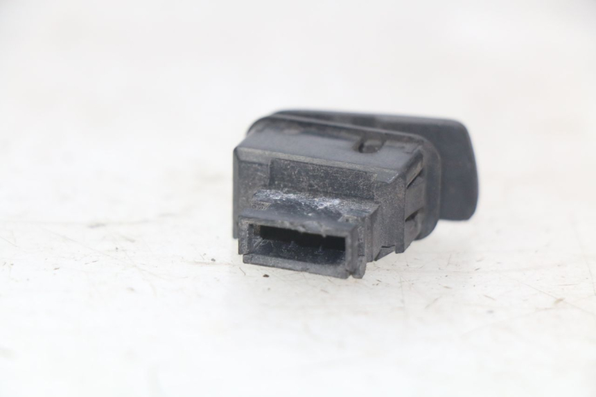 photo de INTERRUPTOR DE ARRANQUE PIAGGIO VESPA LX 125 (2005 - 2010)