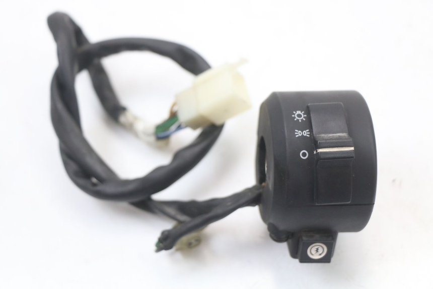 photo de CONMUTADOR DERECHA DAELIM A-FOUR 2T 50 (2005 - 2012)