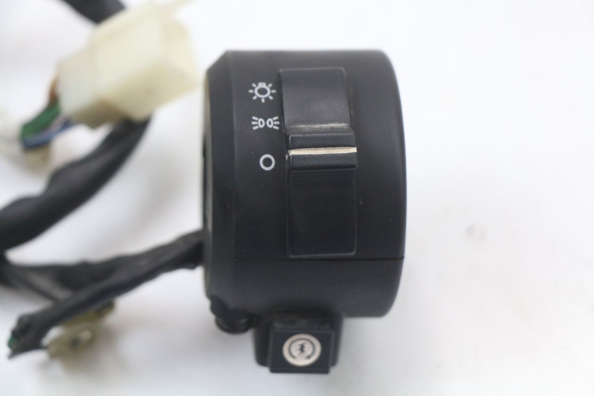 photo de CONMUTADOR DERECHA DAELIM A-FOUR 2T 50 (2005 - 2012)