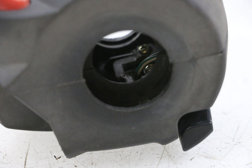 photo de CONMUTADOR DERECHA ADIVA AD3 300 (2014 - 2020)