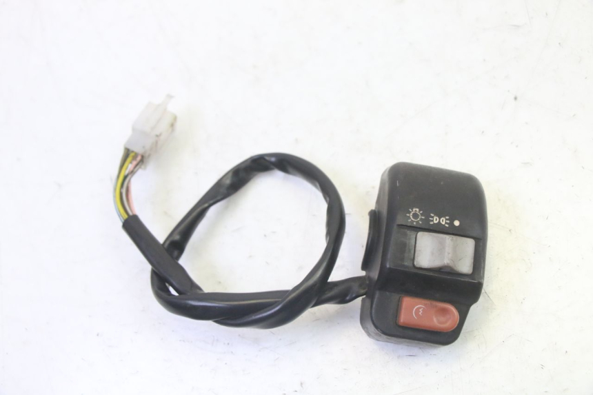 photo de INTERRUPTOR DERECHO KYMCO AGILITY NAKED RENOUVO 2T 50 (2011 - 2018)