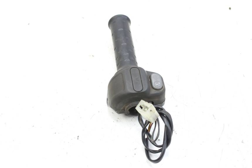 photo de INTERRUPTOR DERECHO APRILIA SCARABEO 100 (2003 - 2012)