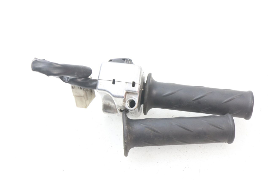 photo de CONMUTADOR DERECHA PIAGGIO BEVERLY 125 (1998 - 2005)