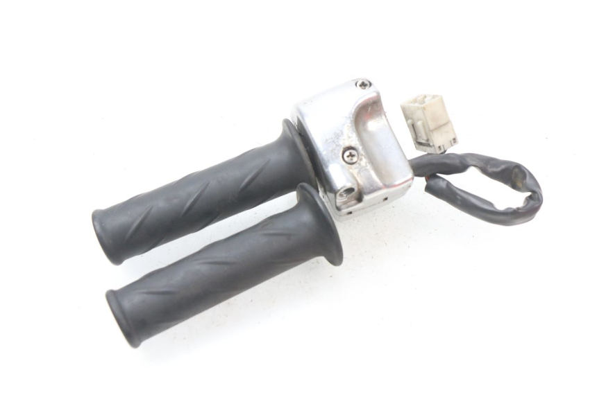 photo de CONMUTADOR DERECHA PIAGGIO BEVERLY 125 (1998 - 2005)