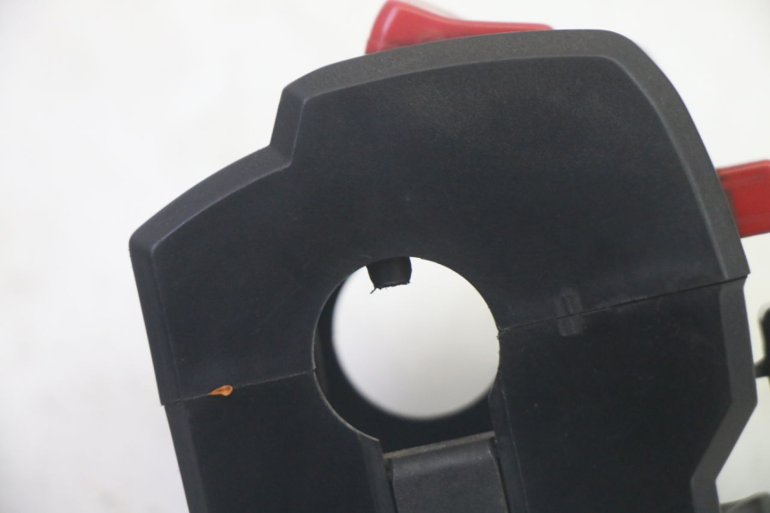 photo de CONMUTADOR DERECHA SUZUKI BURGMAN EXECUTIVE ABS 650 (2006 - 2012) - Vista general del producto