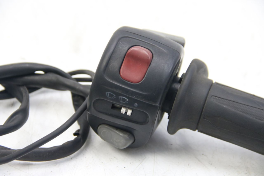 photo de INTERRUPTOR DERECHO BMW C1 125 (2000 - 2003)