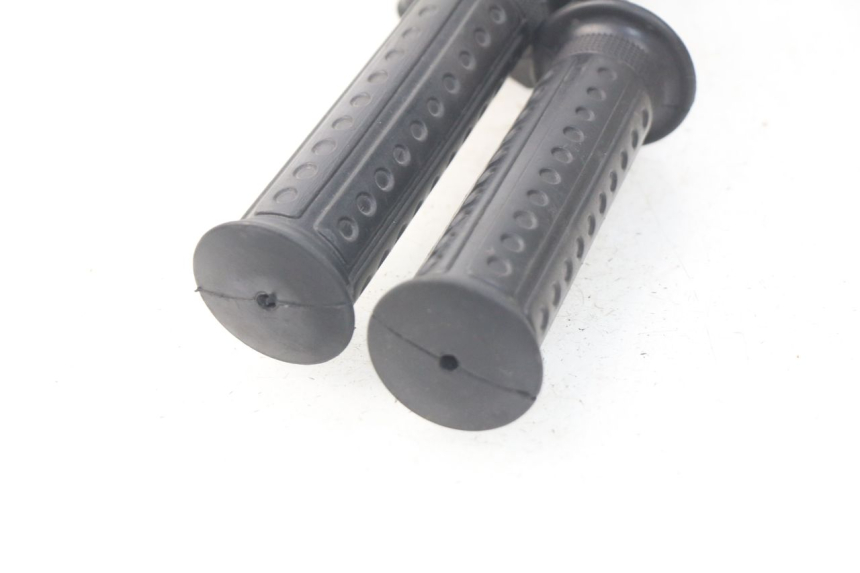 photo de INTERRUPTOR DERECHO HONDA CA REBEL 125 (1995 - 2001)