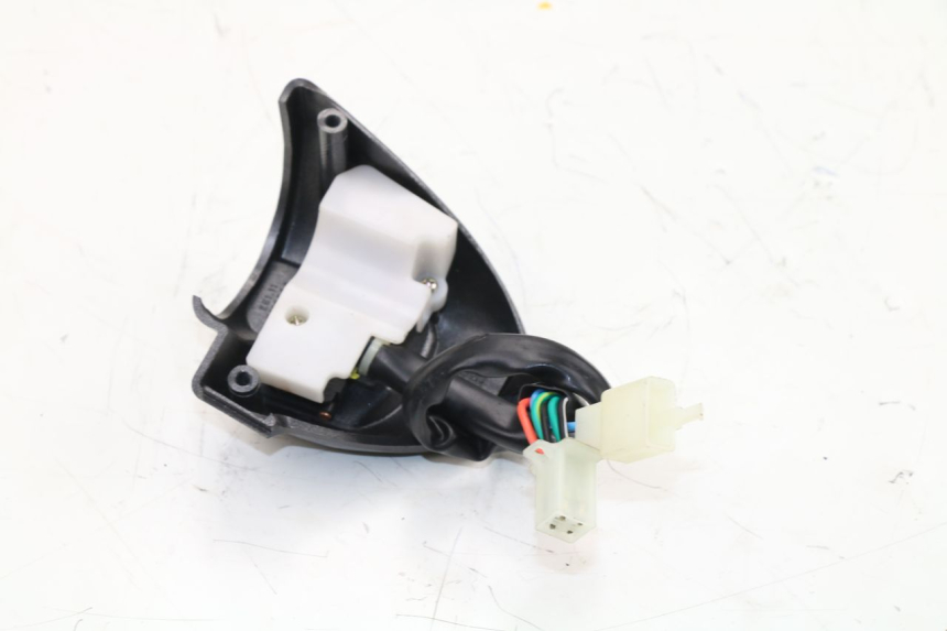 photo de CONMUTADOR DERECHA S-RIDER CAPRI 2T 50 (2010 - 2017)