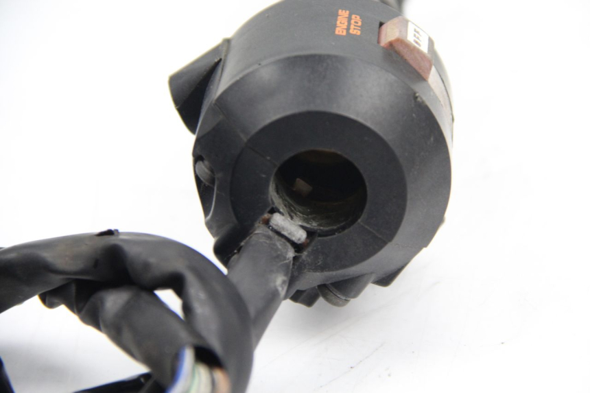 photo de CONMUTADOR DERECHA HONDA CBR F SC21 1000 (1986 - 1992)