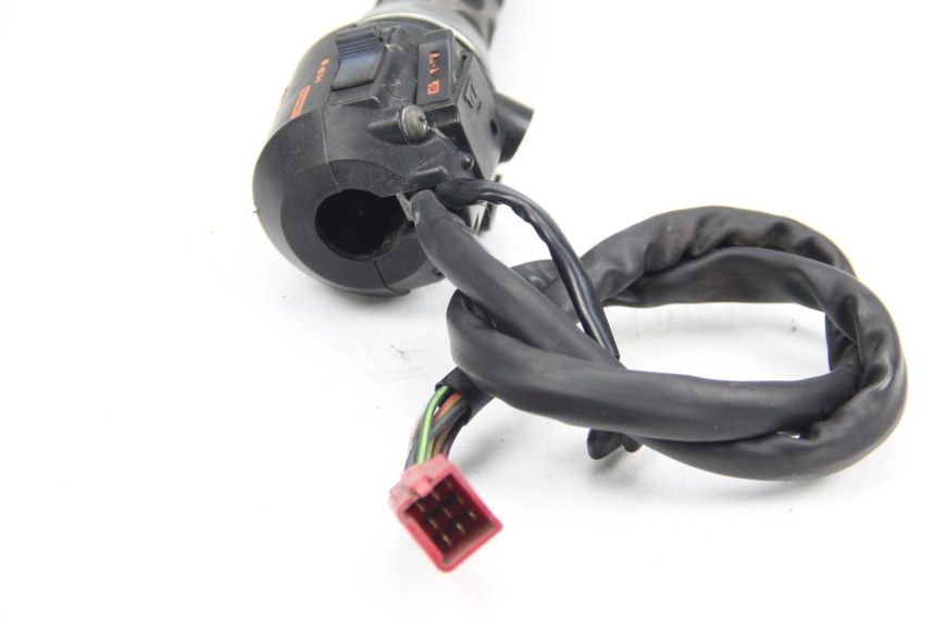 photo de CONMUTADOR DERECHA HONDA CBR F SC21 1000 (1986 - 1992)