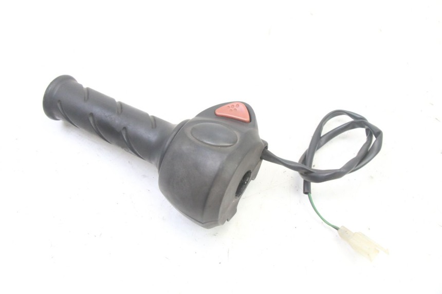 photo de INTERRUPTOR DERECHO PEUGEOT CITYSTAR 50 (2013 - 2017)