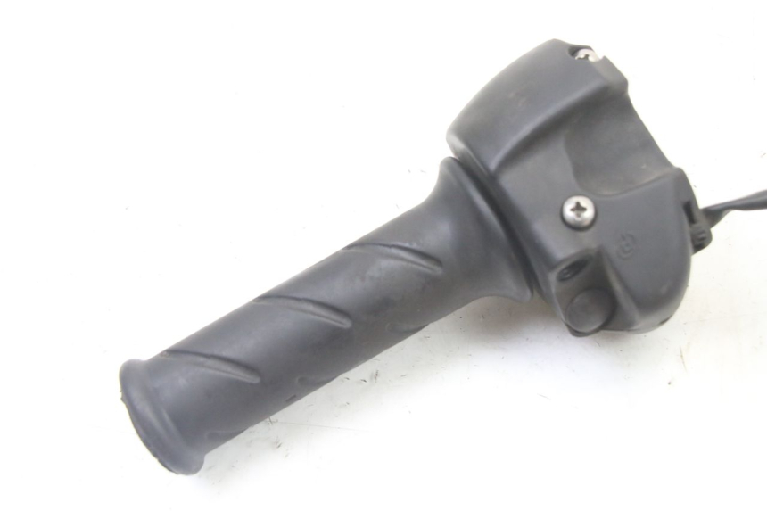 photo de INTERRUPTOR DERECHO PEUGEOT CITYSTAR 50 (2013 - 2017)