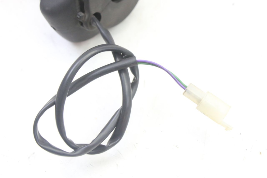 photo de INTERRUPTOR DERECHO PEUGEOT CITYSTAR 50 (2013 - 2017)