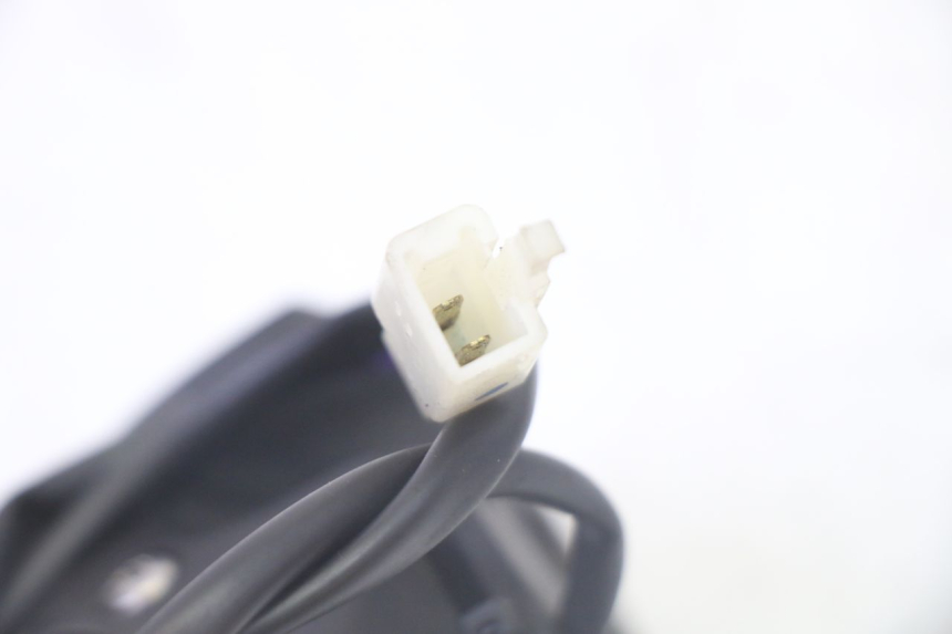 photo de INTERRUPTOR DERECHO PEUGEOT CITYSTAR 50 (2013 - 2017)