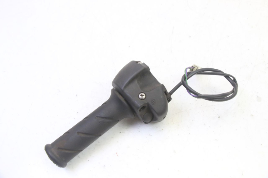 photo de INTERRUPTOR DERECHO PEUGEOT CITYSTAR 50 (2013 - 2017)