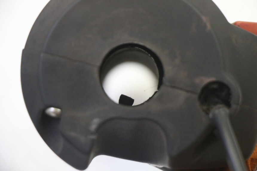 photo de INTERRUPTOR DERECHO PEUGEOT CITYSTAR 50 (2013 - 2017)