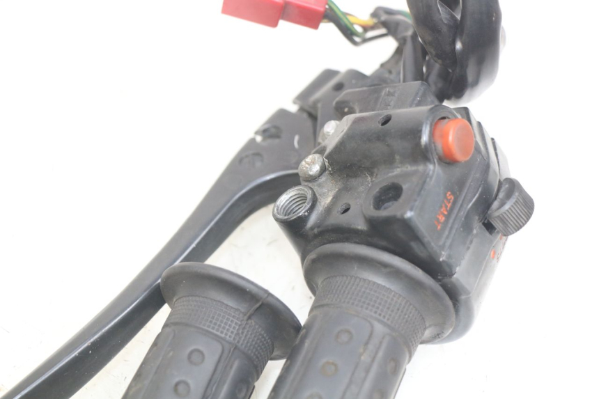 photo de INTERRUPTOR DERECHO HONDA CM 125 (1983 - 2003)