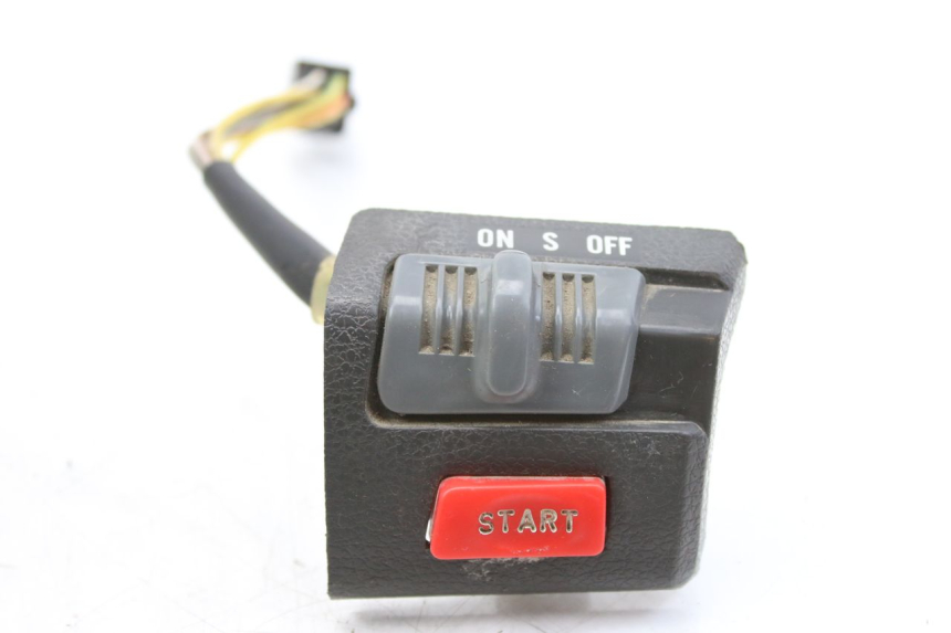 photo de INTERRUPTOR DERECHO SUZUKI CP 80 (1985 - 1996)