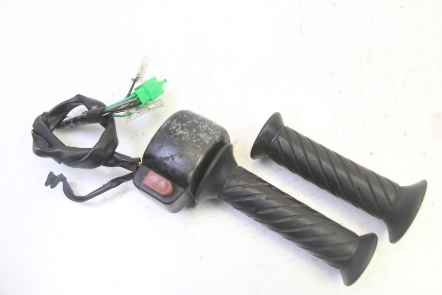 photo de INTERRUPTOR DERECHO SYM CROX 4T 50 (2016 - 2023)