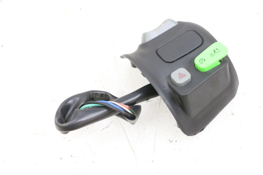 photo de CONMUTADOR DERECHA SEGWAY NINEBOT E125S 1 (2022 - 2026) - Otra perspectiva