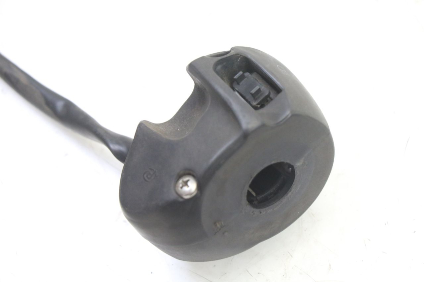 photo de INTERRUPTOR DERECHO PEUGEOT ELYSTAR 50 (2002 - 2014)