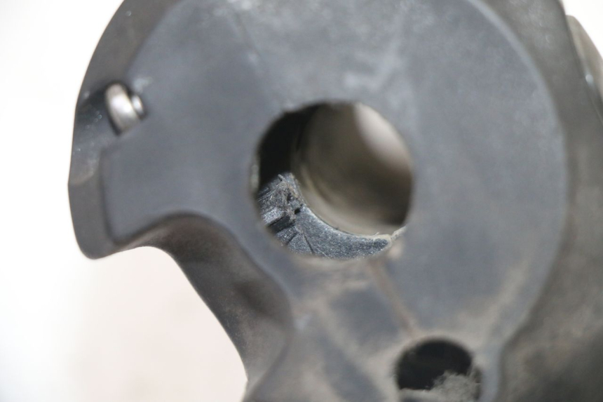 photo de INTERRUPTOR DERECHO PEUGEOT ELYSTAR 50 (2002 - 2014)