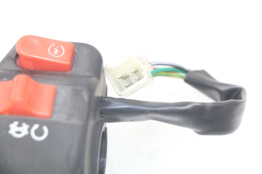 photo de INTERRUPTOR DERECHO JM MOTORS EVOLIS 4T 50 (2018 - 2022)