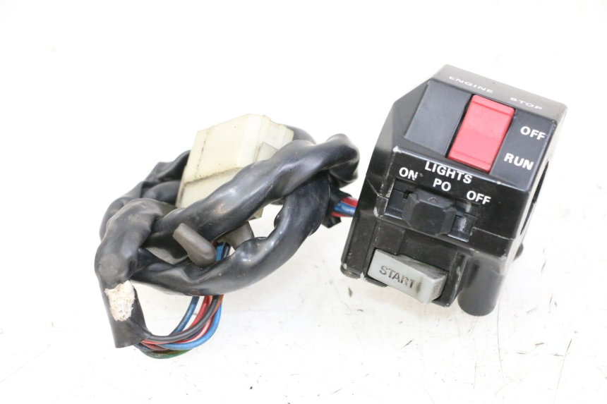 photo de CONMUTADOR DERECHA YAMAHA FJ 36Y 1100 (1984 - 1985)