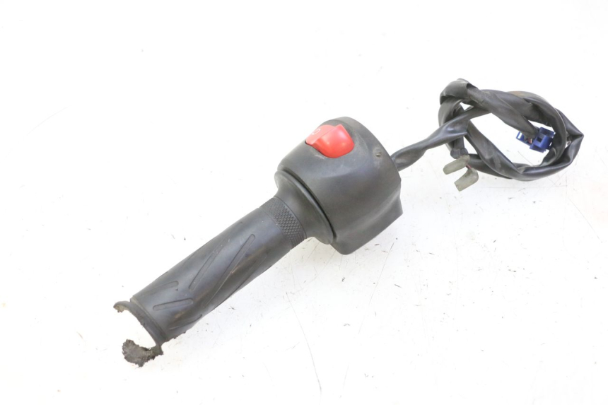 photo de CONMUTADOR DERECHA YAMAHA FZ6 N FAZER 600 (2004 - 2006)