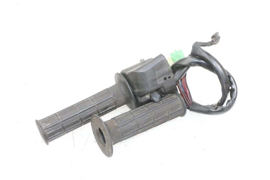 photo de CONMUTADOR DERECHA KAWASAKI GPX R WARBIRD 600 (1988 - 1993) - Otra perspectiva