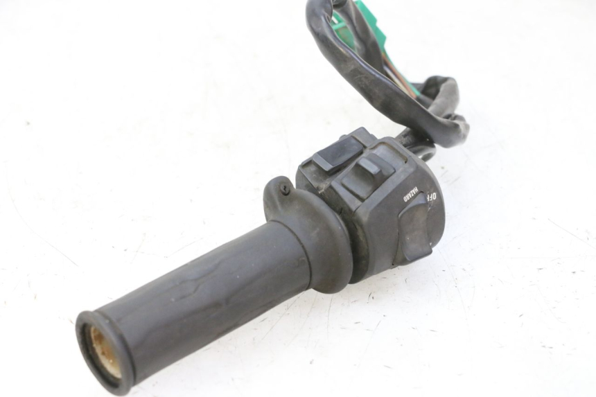 photo de CONMUTADOR DERECHA KYMCO GRAND DINK 125 (2008 - 2014)