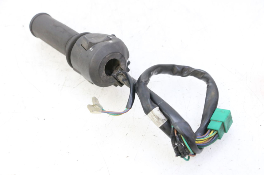 photo de CONMUTADOR DERECHA KYMCO GRAND DINK 125 (2008 - 2014)