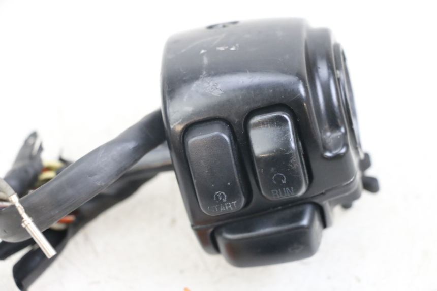 photo de CONMUTADOR DERECHA HARLEY DAVIDSON SPORTSTER XL CUSTOM 1200 (2003 - 2004)