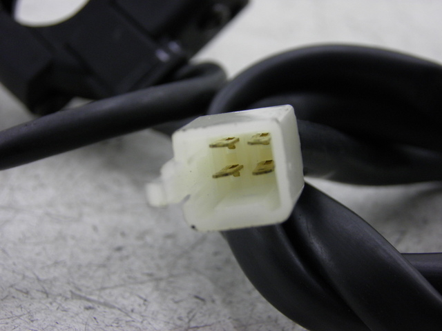 photo de CONMUTADOR DERECHA HONDA CBF 125 (2009 - 2015)