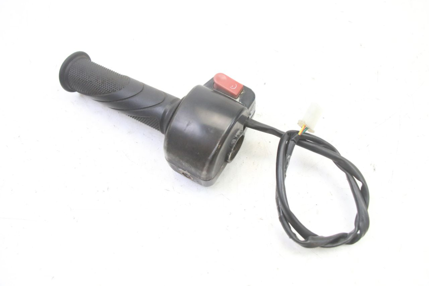 photo de INTERRUPTOR DERECHO SYM JET 14 4T 50 (2018 - 2022)