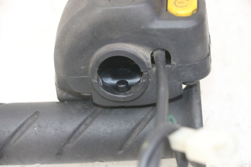 photo de CONMUTADOR DERECHA PEUGEOT JET FORCE CARBU 50 (2003 - 2016)
