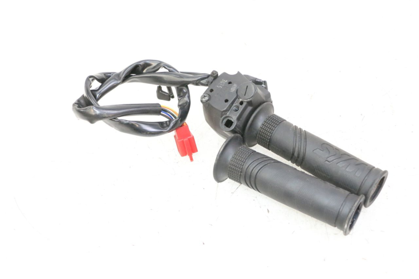 photo de CONMUTADOR DERECHA SYM JOYMAX 125 (2010 - 2017)