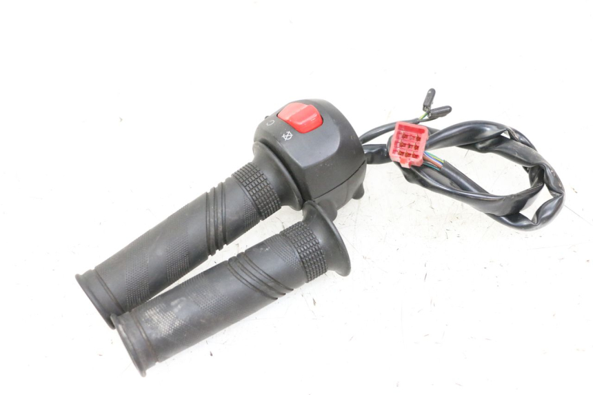 photo de CONMUTADOR DERECHA SYM JOYMAX 125 (2010 - 2017)