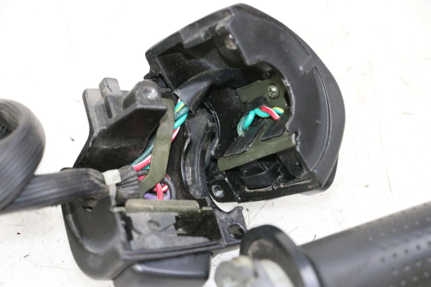 photo de CONMUTADOR DERECHA KEEWAY K-LIGHT KLIGHT 125 (2018 - 2025)