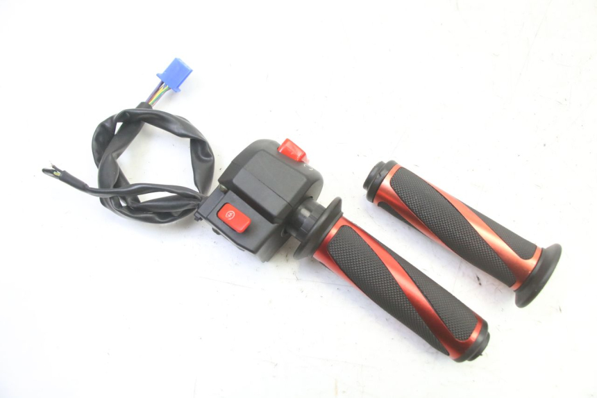 photo de CONMUTADOR DERECHA KIDEN KD125-G 125 (2018 - 2022)