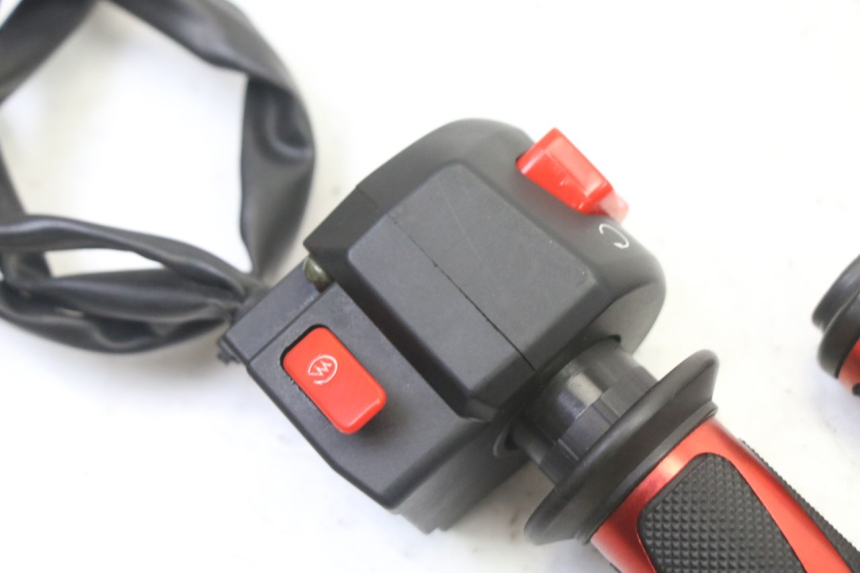 photo de CONMUTADOR DERECHA KIDEN KD125-G 125 (2018 - 2022)