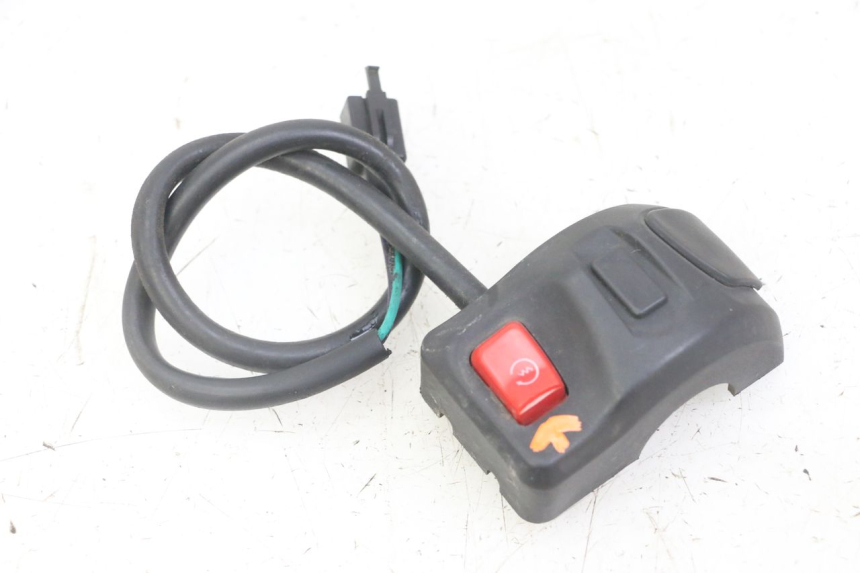 photo de INTERRUPTOR DERECHO PEUGEOT KISBEE 4T 50 (2018 - 2022)