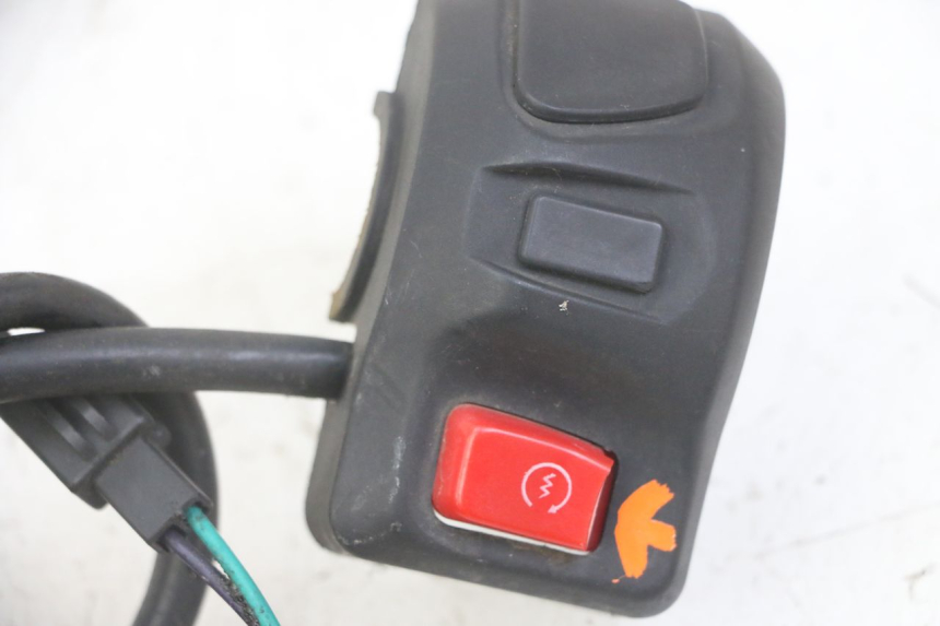 photo de INTERRUPTOR DERECHO PEUGEOT KISBEE 4T 50 (2018 - 2022)