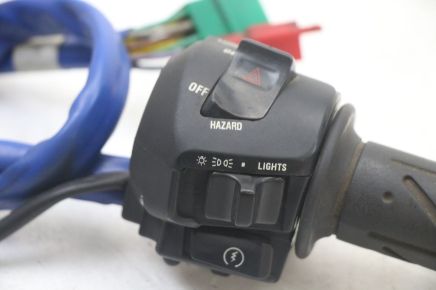photo de CONMUTADOR DERECHA KYMCO GRAND DINK 125 (2008 - 2014)